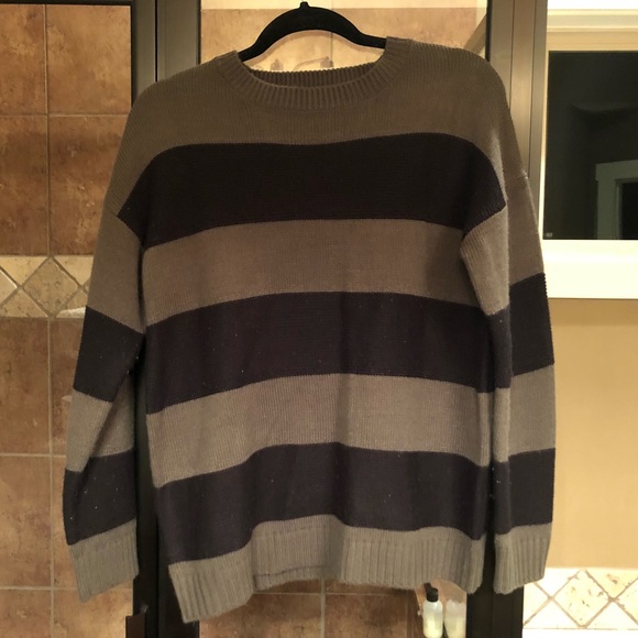 Forever 21 Sweaters - Forever 21 Olive Green / Black Striped Sweater